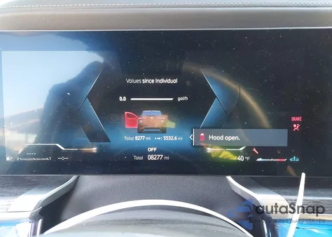 2025 BMW 740I из США, поврежденный, VIN WBA23EH07SCU90016